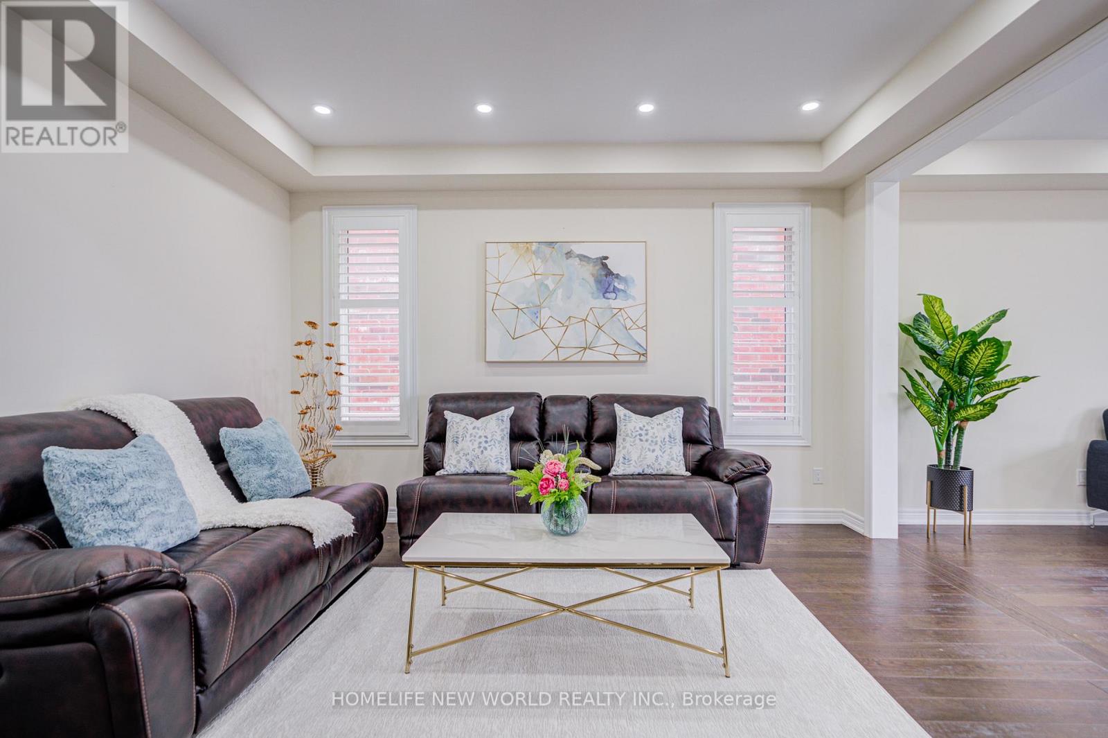 88 Roth Street, Aurora, Ontario  L4G 0W7 - Photo 10 - N12877202