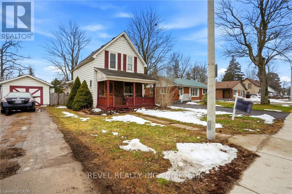 520 Alder Street E, Haldimand, Ontario  N1A 1E6 - Photo 2 - X12561854