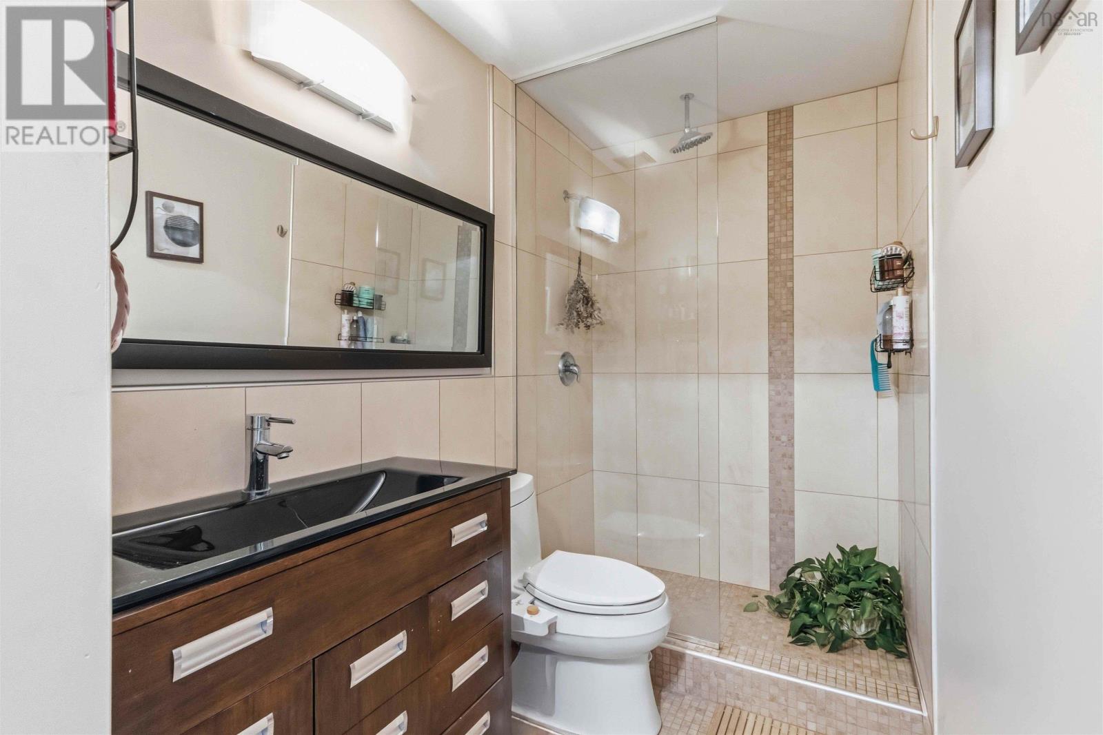 C308 5561 Heatherwood Court, Halifax Peninsula, Nova Scotia  B3K 5N7 - Photo 8 - 202523122