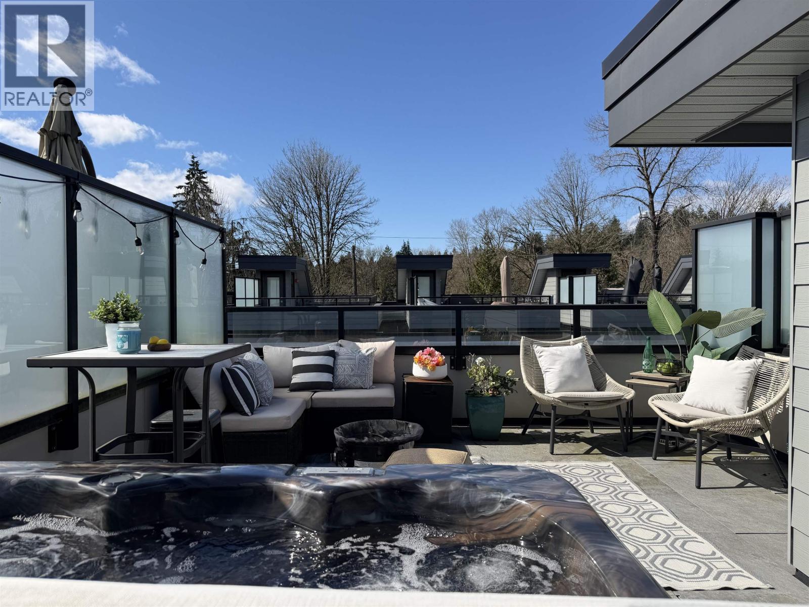 21 856 ORWELL STREET, North Vancouver, British Columbia