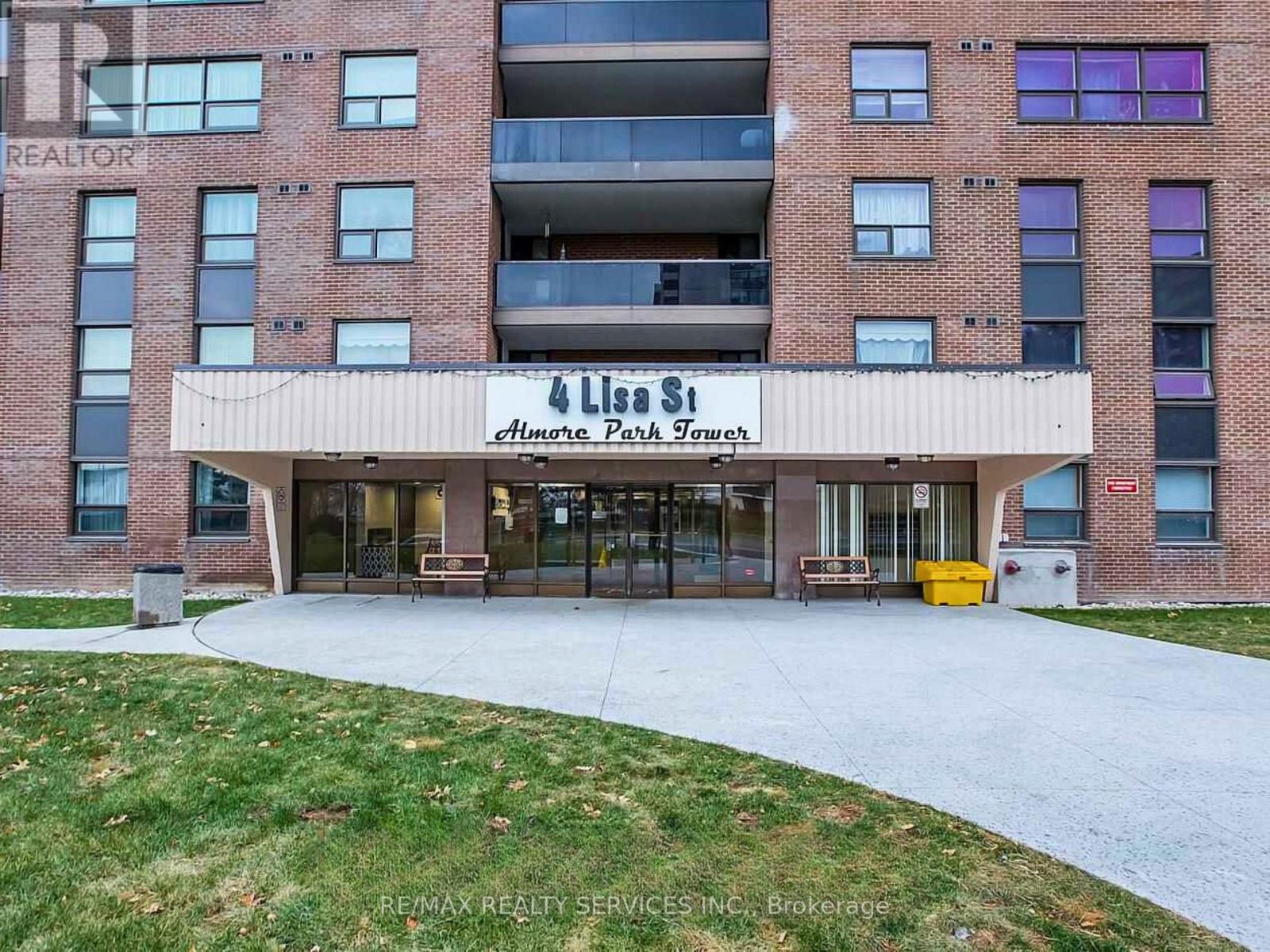 1401 - 4 Lisa Street, Brampton, Ontario  L6T 4B6 - Photo 2 - W12869540