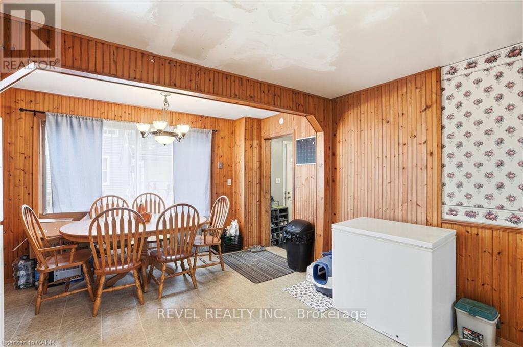 520 Alder Street E, Haldimand, Ontario  N1A 1E6 - Photo 19 - X12561854