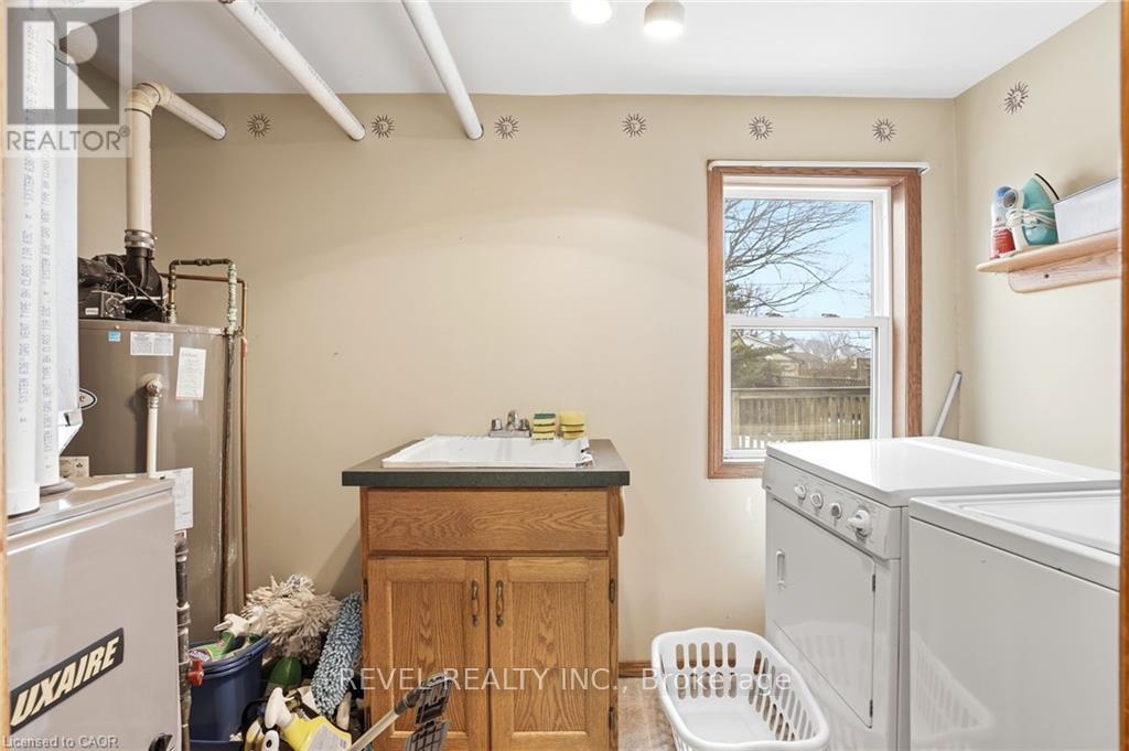 520 Alder Street E, Haldimand, Ontario  N1A 1E6 - Photo 23 - X12561854