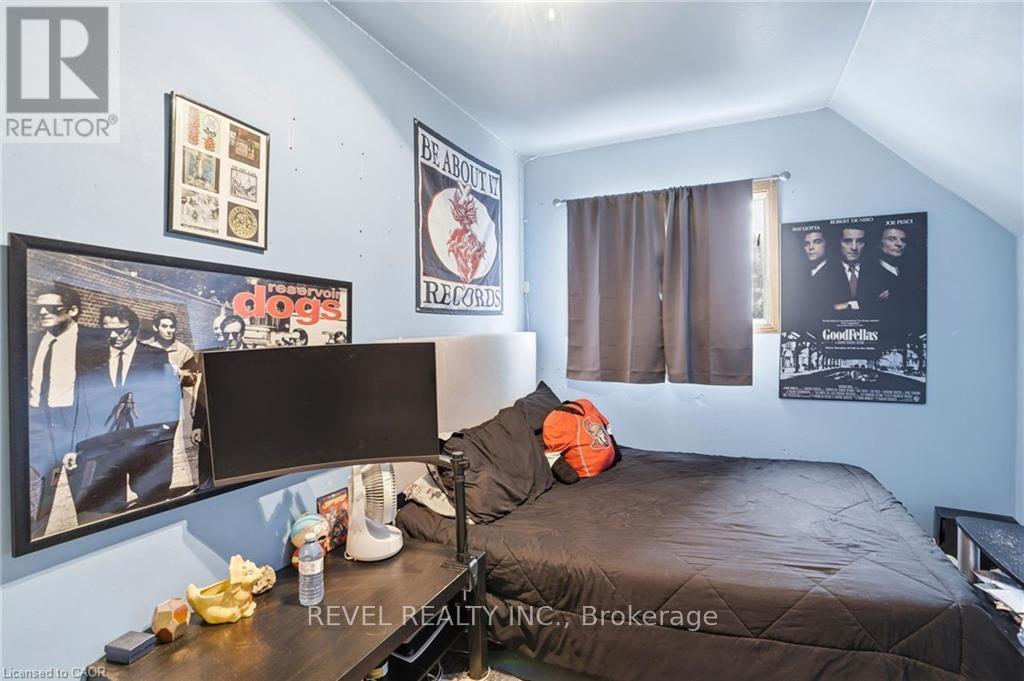 520 Alder Street E, Haldimand, Ontario  N1A 1E6 - Photo 28 - X12561854