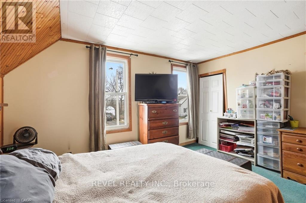 520 Alder Street E, Haldimand, Ontario  N1A 1E6 - Photo 33 - X12561854