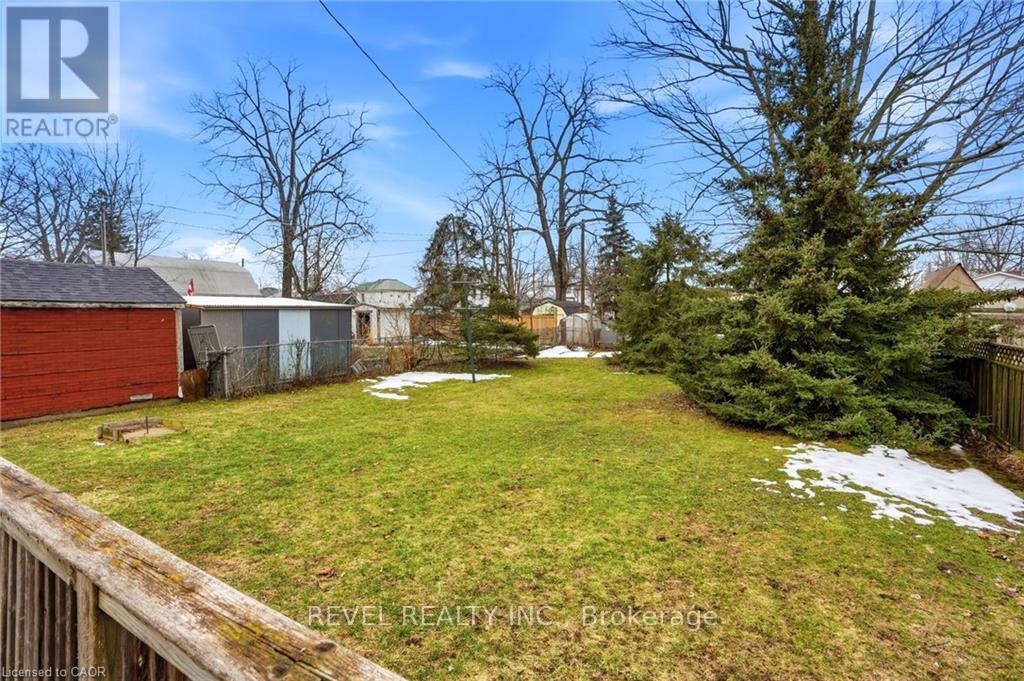 520 Alder Street E, Haldimand, Ontario  N1A 1E6 - Photo 38 - X12561854