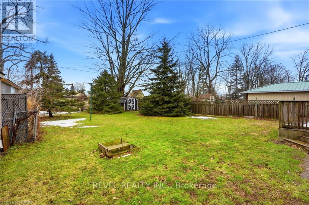 520 Alder Street E, Haldimand, Ontario  N1A 1E6 - Photo 40 - X12561854