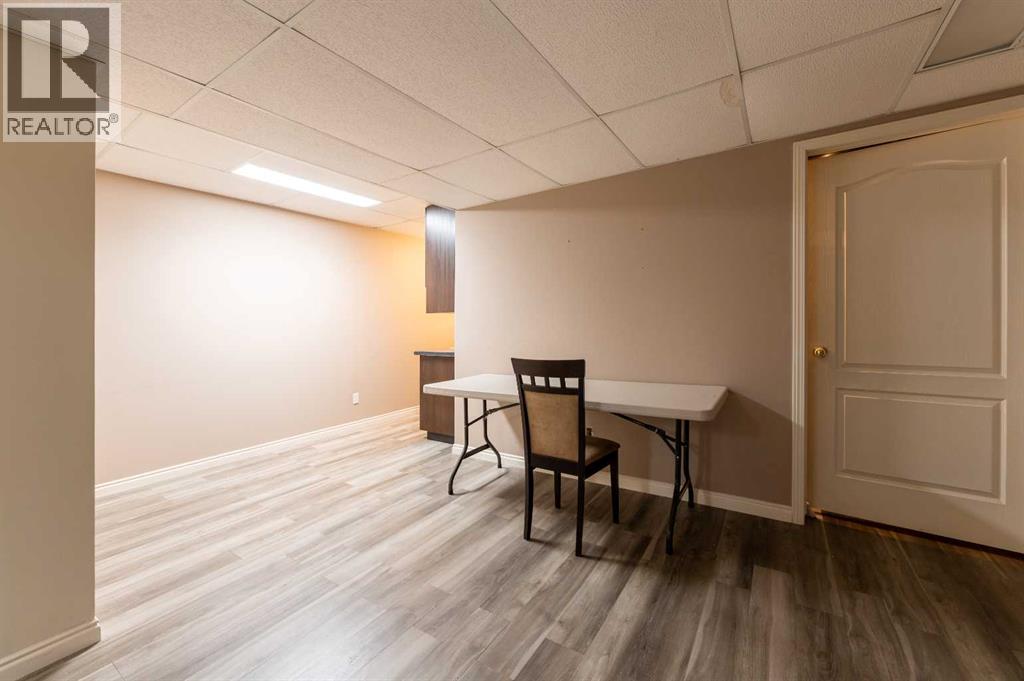 159 Sierra Morena Terrace SW, Calgary, Alberta  T3H 3A2 - Photo 39 - A2288473