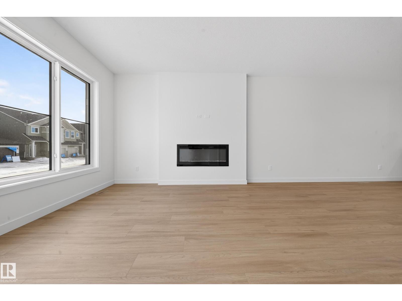 3734 Erlanger Dr Nw, Edmonton, Alberta  T6M 3G5 - Photo 3 - E4478643