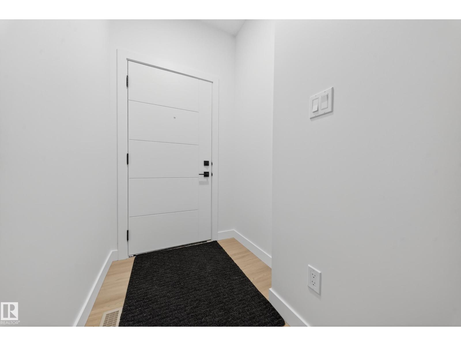 3734 Erlanger Dr Nw, Edmonton, Alberta  T6M 3G5 - Photo 37 - E4478643