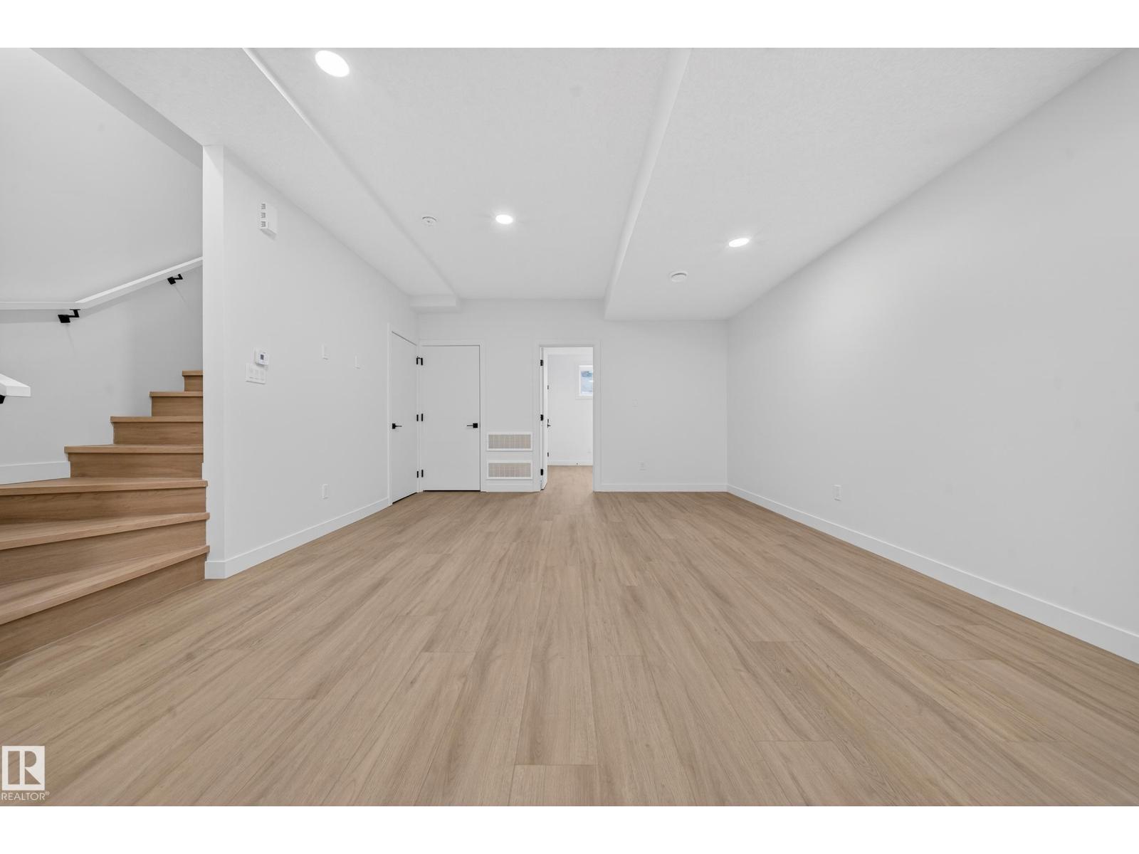 3734 Erlanger Dr Nw, Edmonton, Alberta  T6M 3G5 - Photo 38 - E4478643