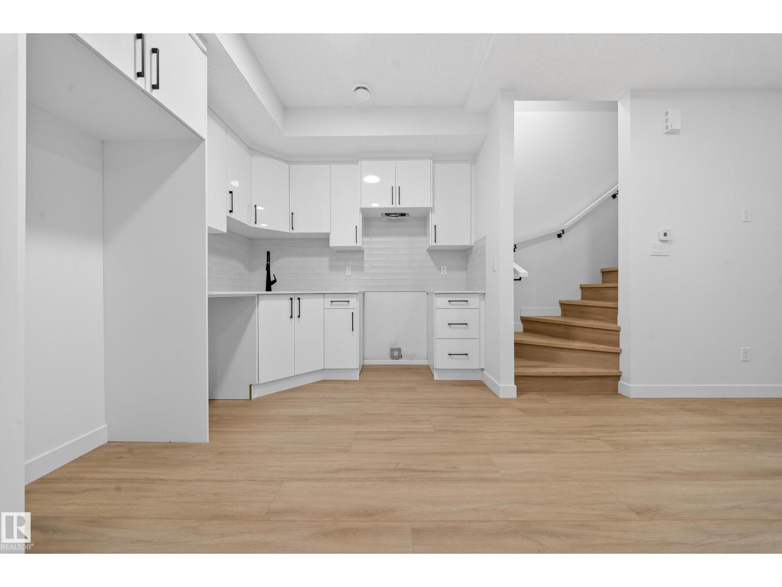 3734 Erlanger Dr Nw, Edmonton, Alberta  T6M 3G5 - Photo 39 - E4478643