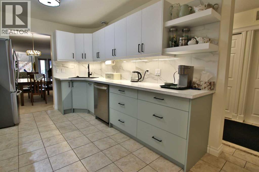 105, 5144 45 Avenue, Red Deer, Alberta  T4N 3L3 - Photo 8 - A2295386