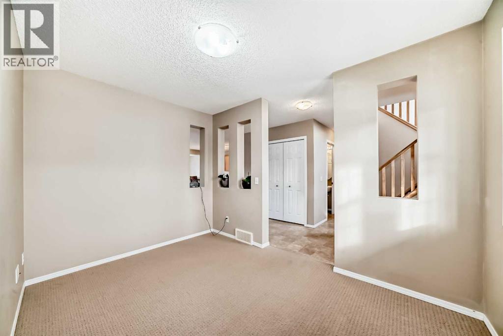 136 Everglen Road Sw, Calgary, Alberta  T2Y 5G2 - Photo 10 - A2291212