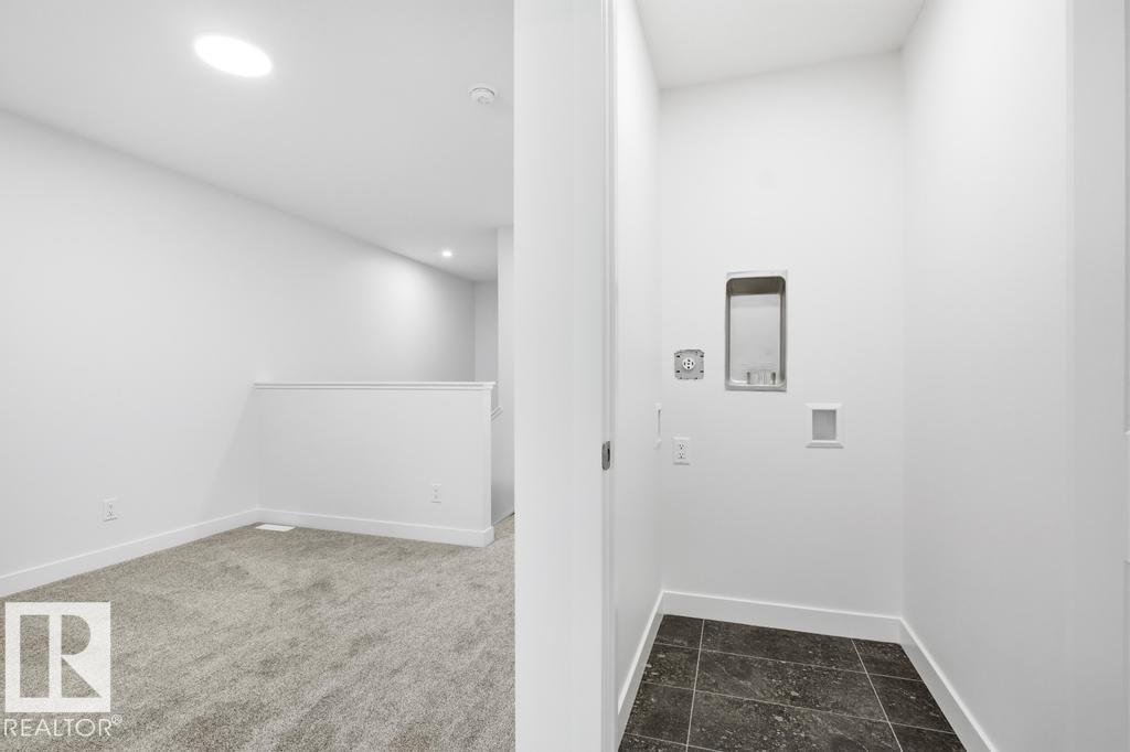 3763 Erlanger Dr Nw, Edmonton, Alberta  T6M 1R9 - Photo 10 - E4478644