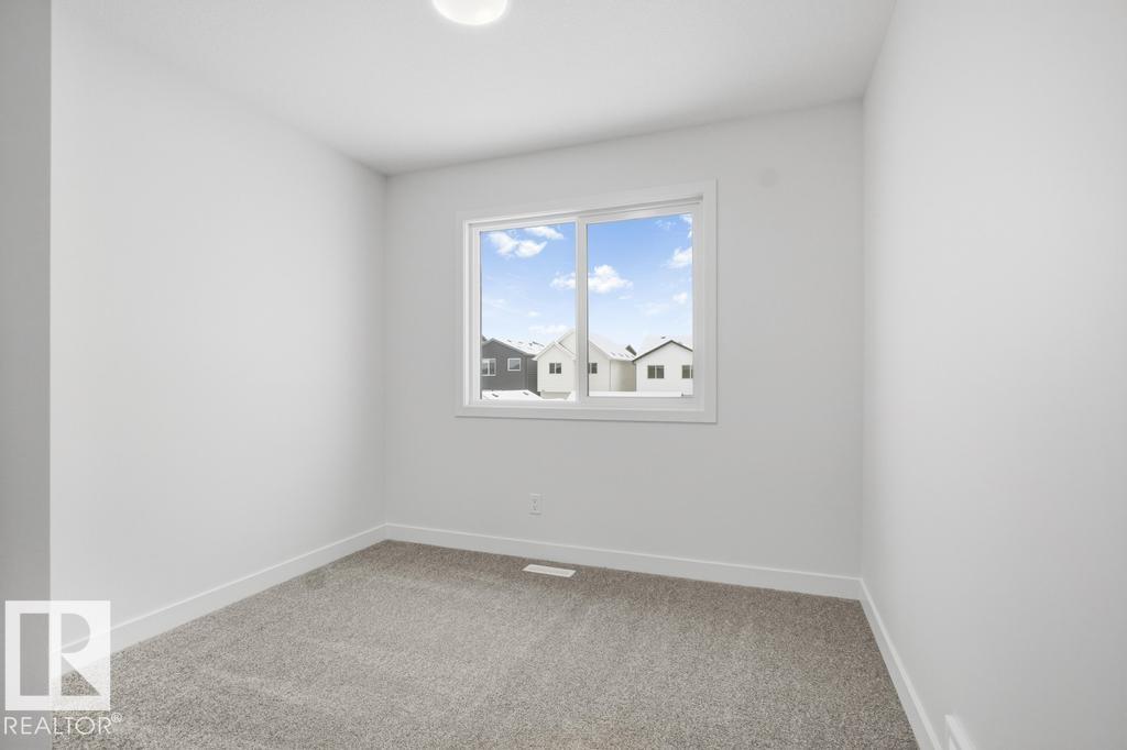 3763 Erlanger Dr Nw, Edmonton, Alberta  T6M 1R9 - Photo 11 - E4478644