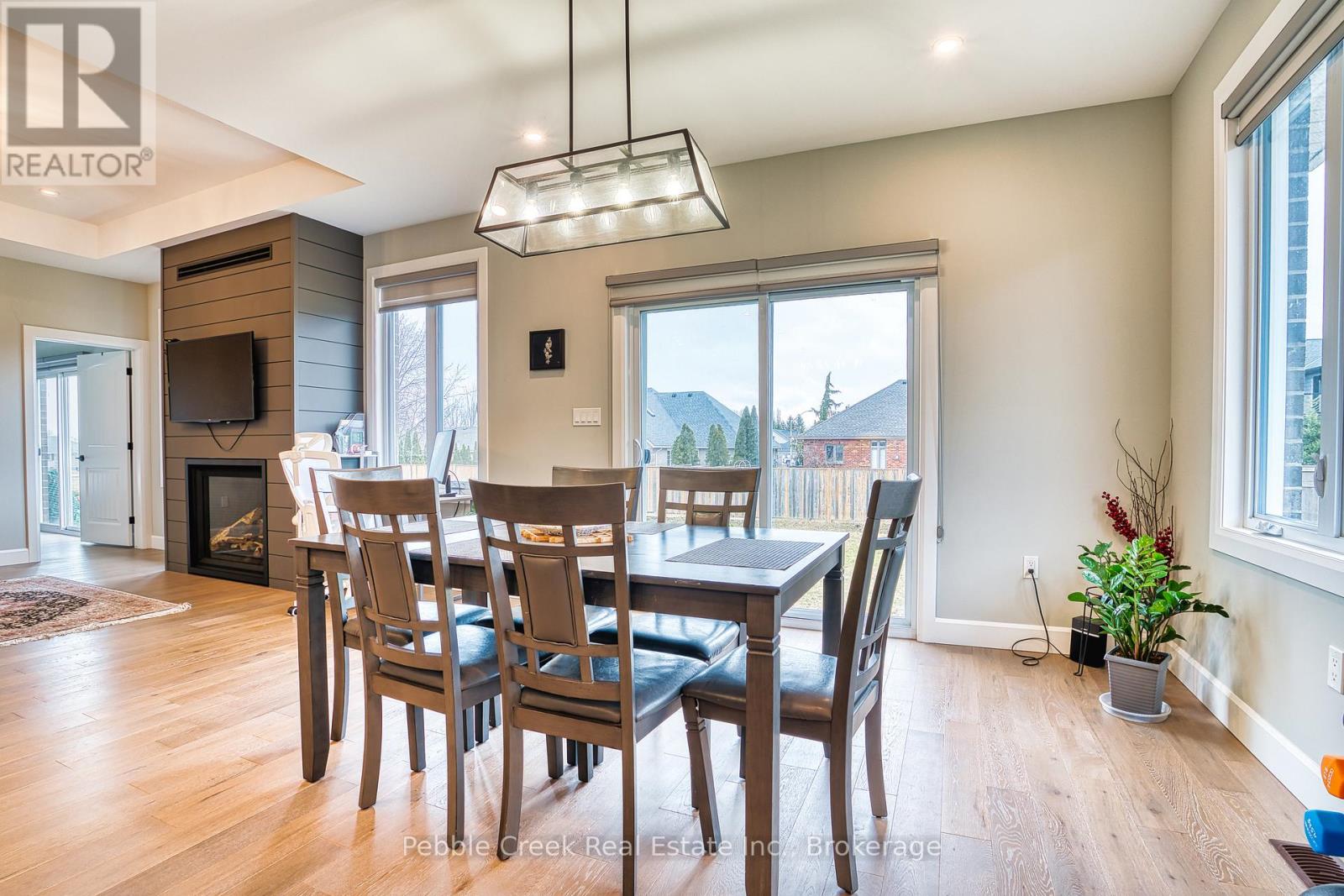 182 Shearwater Trail, Goderich, Ontario  N7A 0C3 - Photo 10 - X12905964