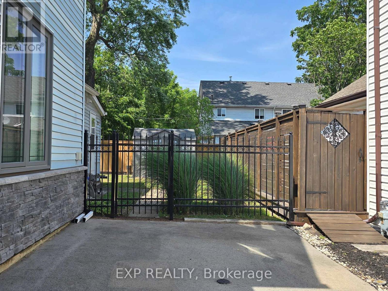 4355 Simcoe Street, Niagara Falls, Ontario  L2E 1T5 - Photo 20 - X12907688