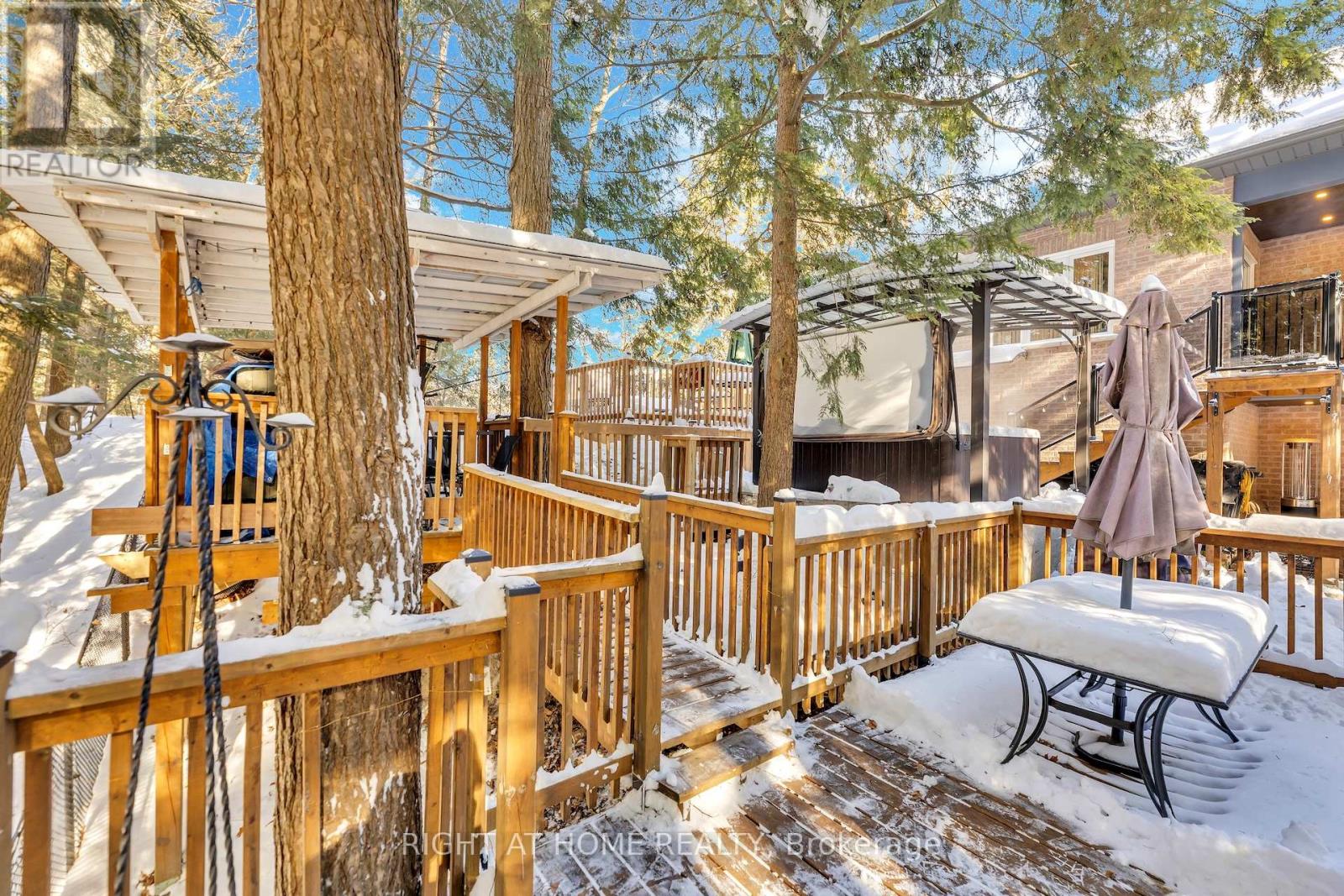 600 Henderson Drive, Aurora, Ontario  L4G 5R1 - Photo 41 - N12785738