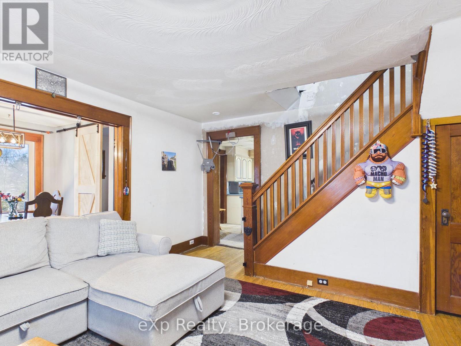 154 6th Avenue Sw, Arran-Elderslie, Ontario  N0G 1L0 - Photo 10 - X12907684