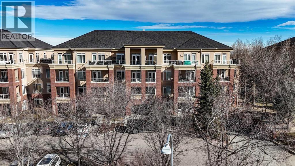 208, 10 Hemlock Crescent SW, Calgary, Alberta  T3C 2Z1 - Photo 5 - A2295100