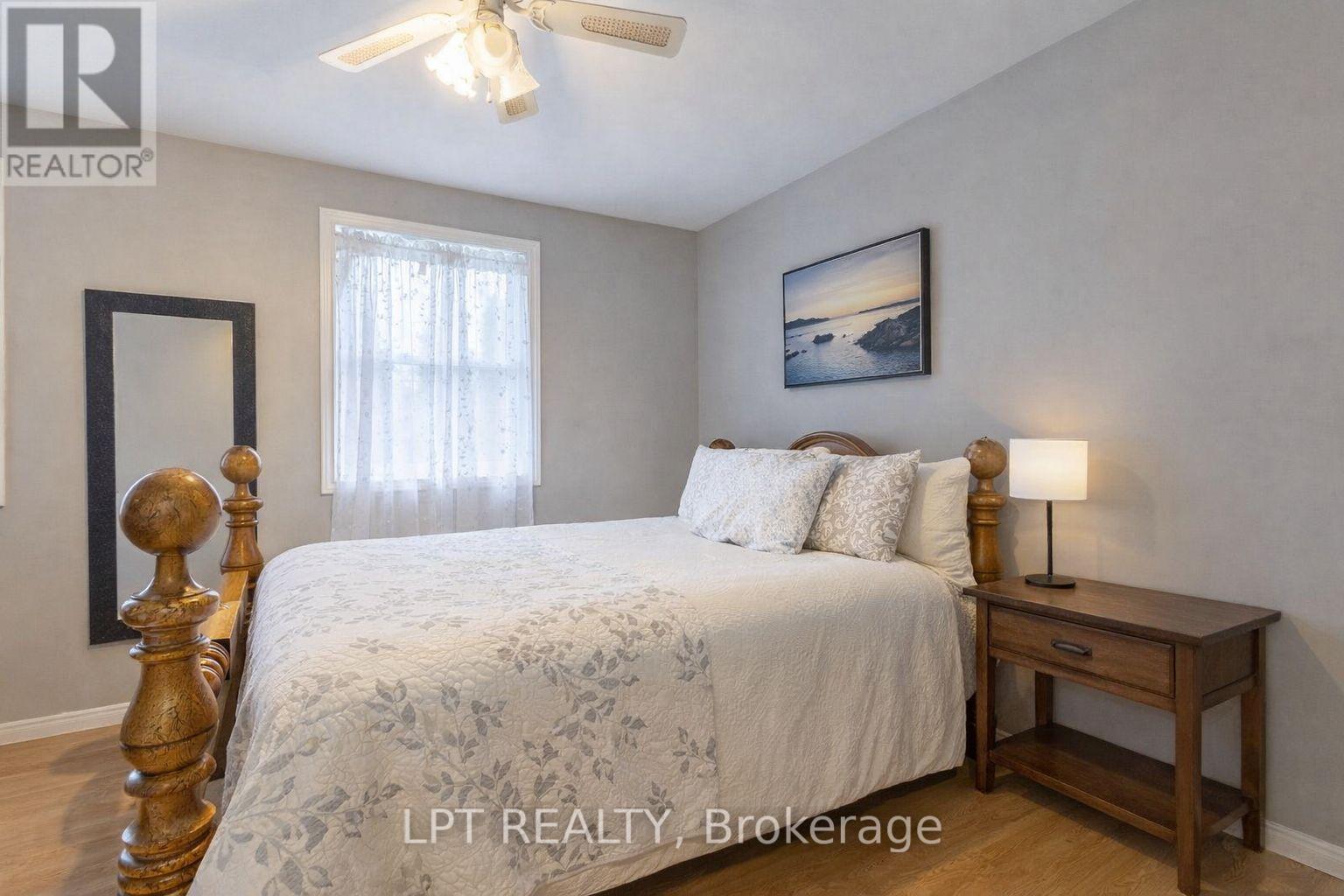 342 Linwood Avenue, Orillia, Ontario  L3V 2X1 - Photo 33 - S12902444