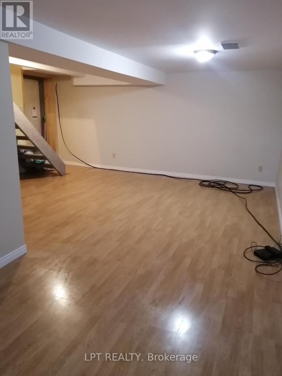 342 Linwood Avenue, Orillia, Ontario  L3V 2X1 - Photo 35 - S12902444