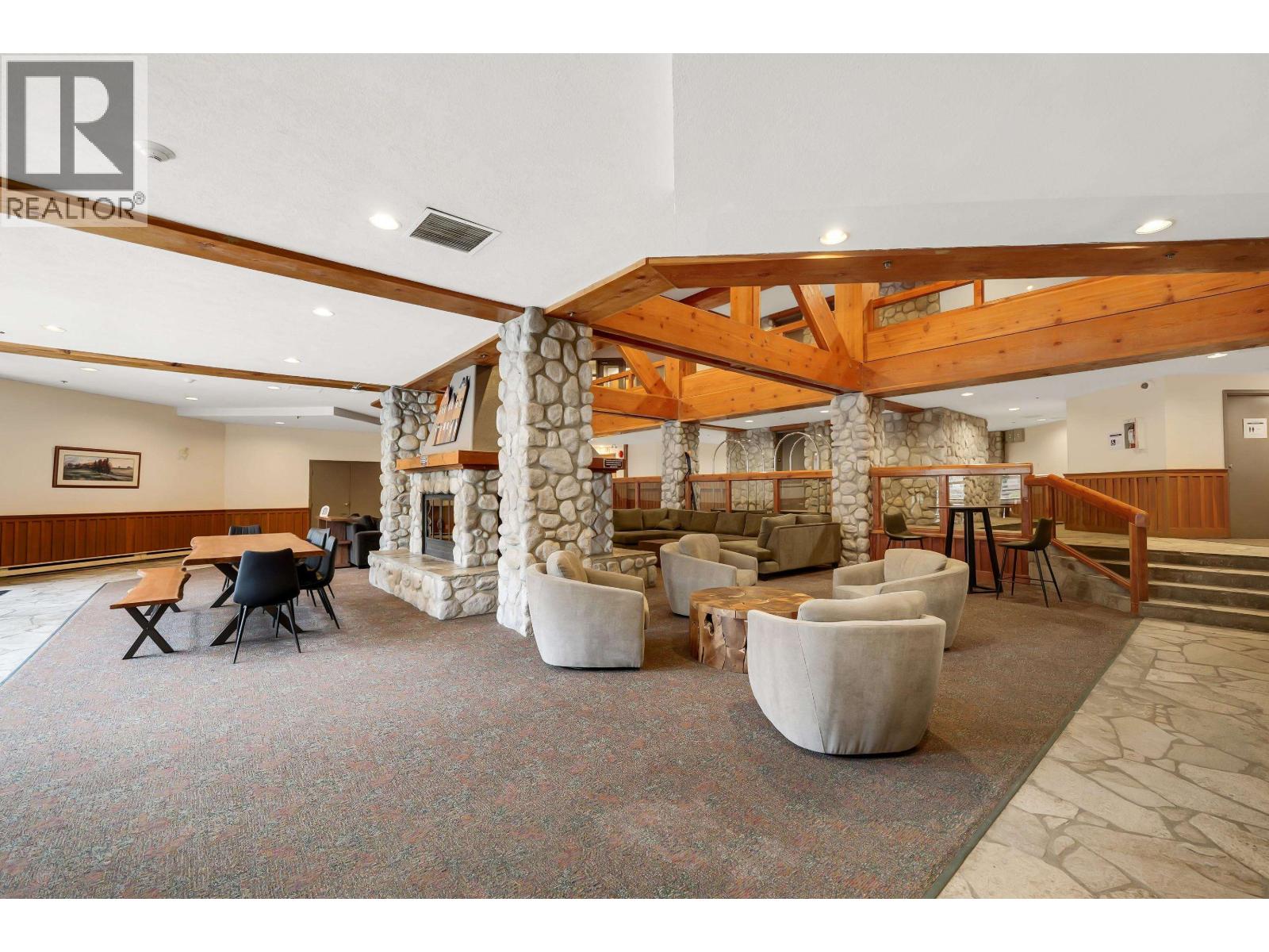 207 2050 Lake Placid Road, Whistler, British Columbia V8E 0A8 - Photo 19 - R3078101