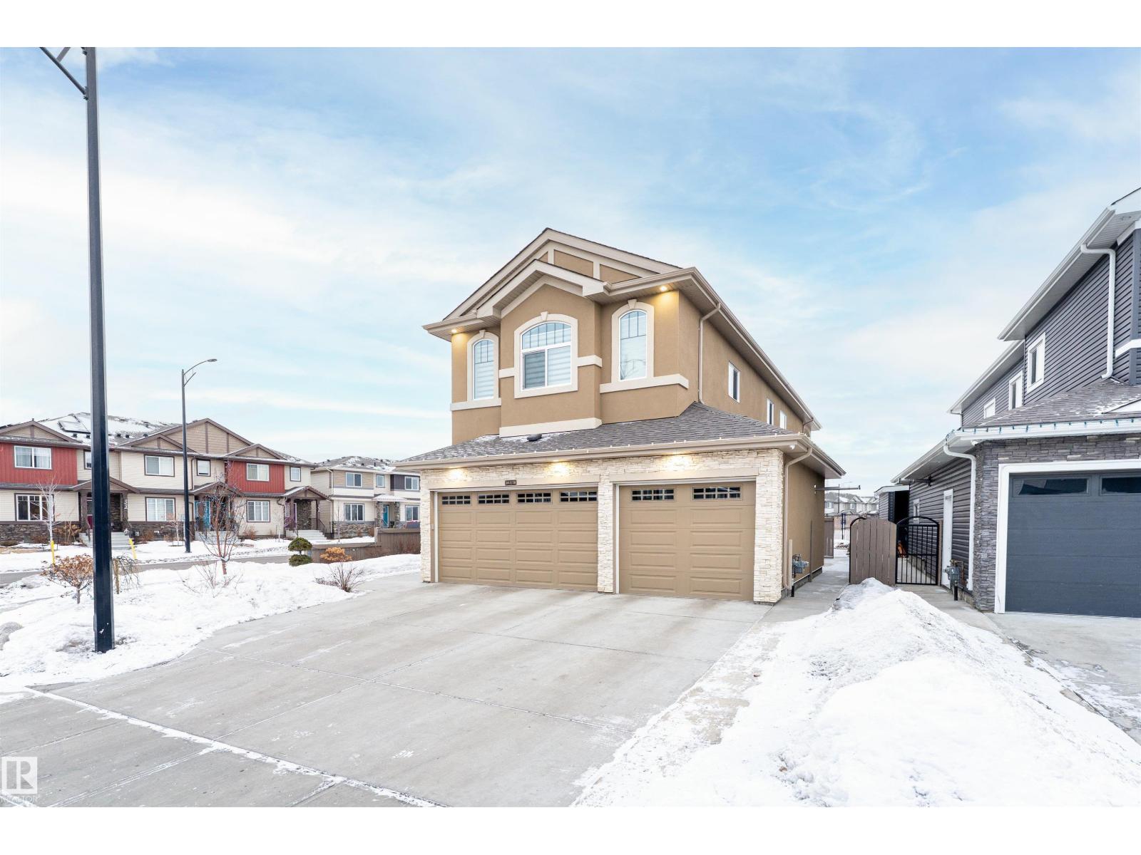 1404 25 St Nw Nw, Edmonton, Alberta  T6T 2K7 - Photo 3 - E4478647