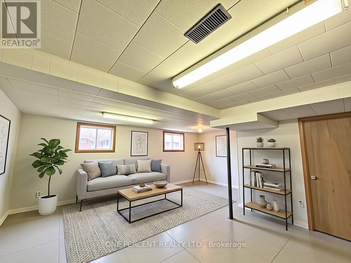 37 Empress Avenue, Welland, Ontario  L3B 1K6 - Photo 15 - X12907694