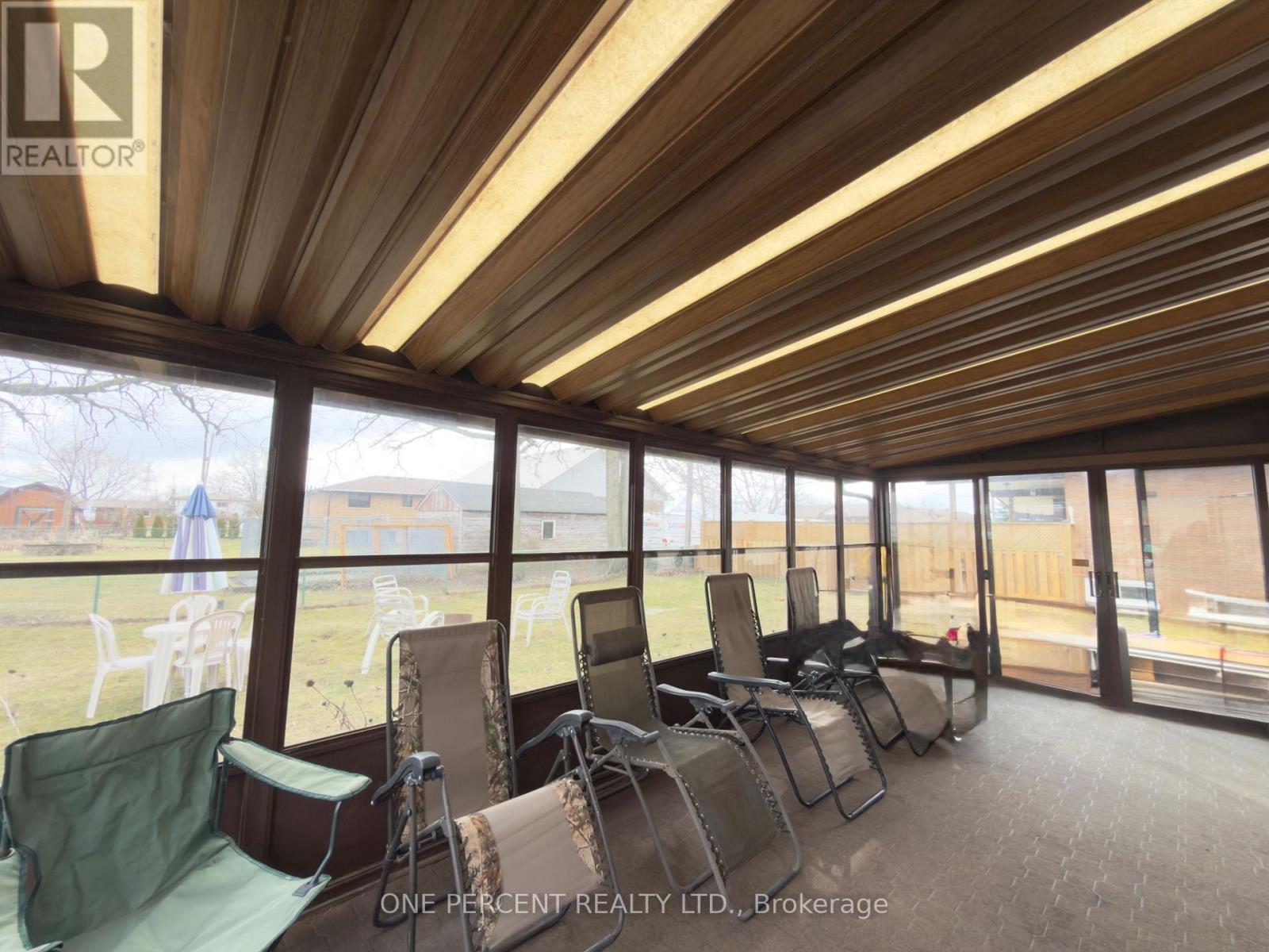 37 Empress Avenue, Welland, Ontario  L3B 1K6 - Photo 17 - X12907694