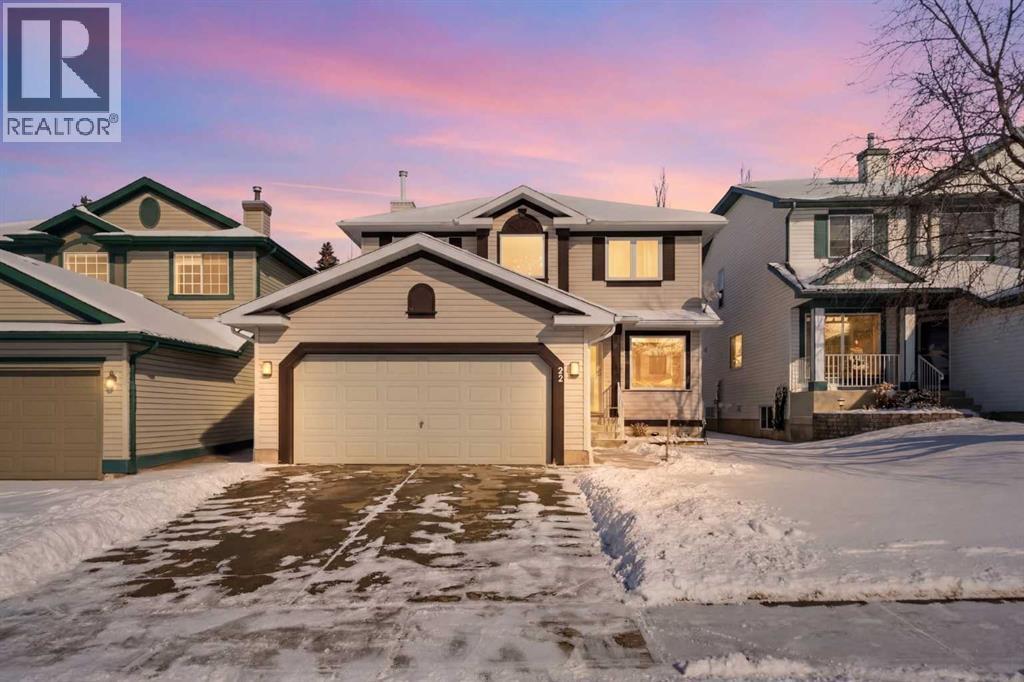 22 Scenic View Close NW, Calgary, Alberta