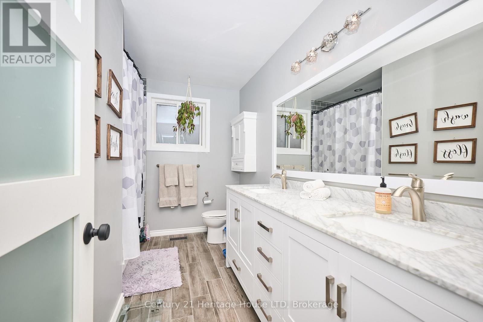 70 Taymall Street, Hamilton, Ontario  L8W 2A1 - Photo 10 - X12588796