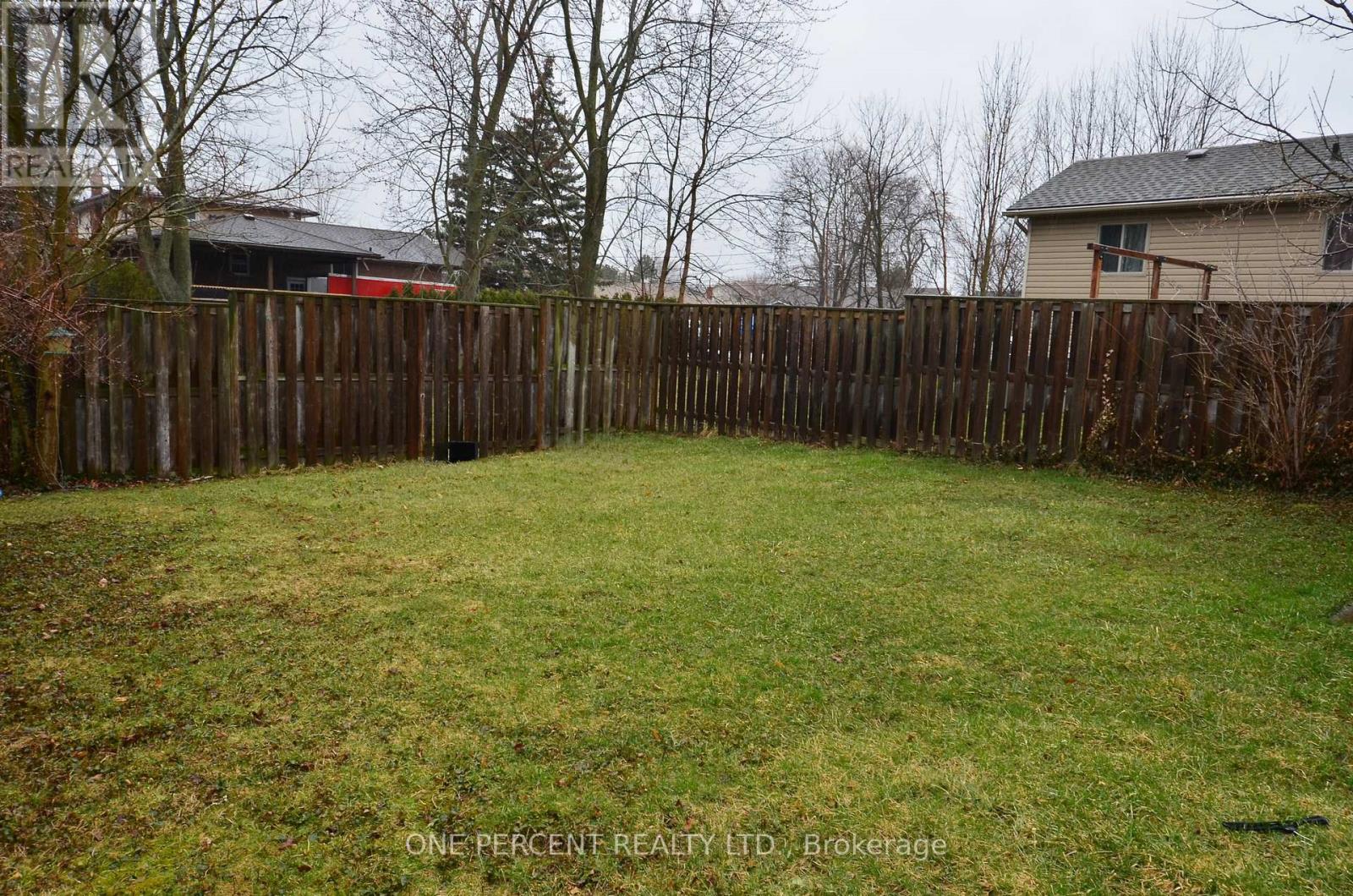 99 Louth Street, St. Catharines, Ontario  L2S 2T7 - Photo 2 - X12756980