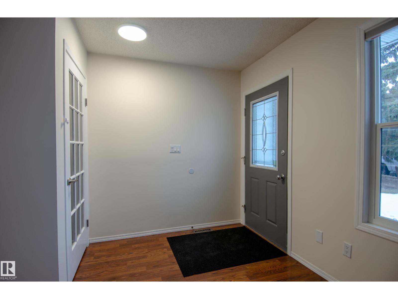 3516 13 Av Nw, Edmonton, Alberta  T6L 3B3 - Photo 6 - E4478299