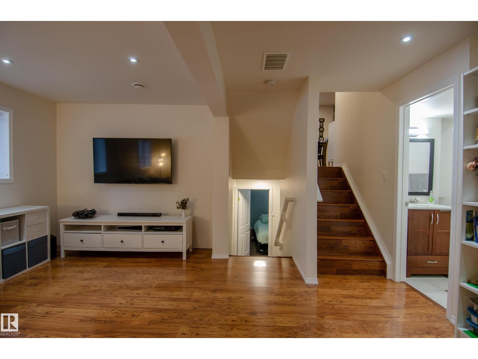 3516 13 Av Nw, Edmonton, Alberta  T6L 3B3 - Photo 29 - E4478299