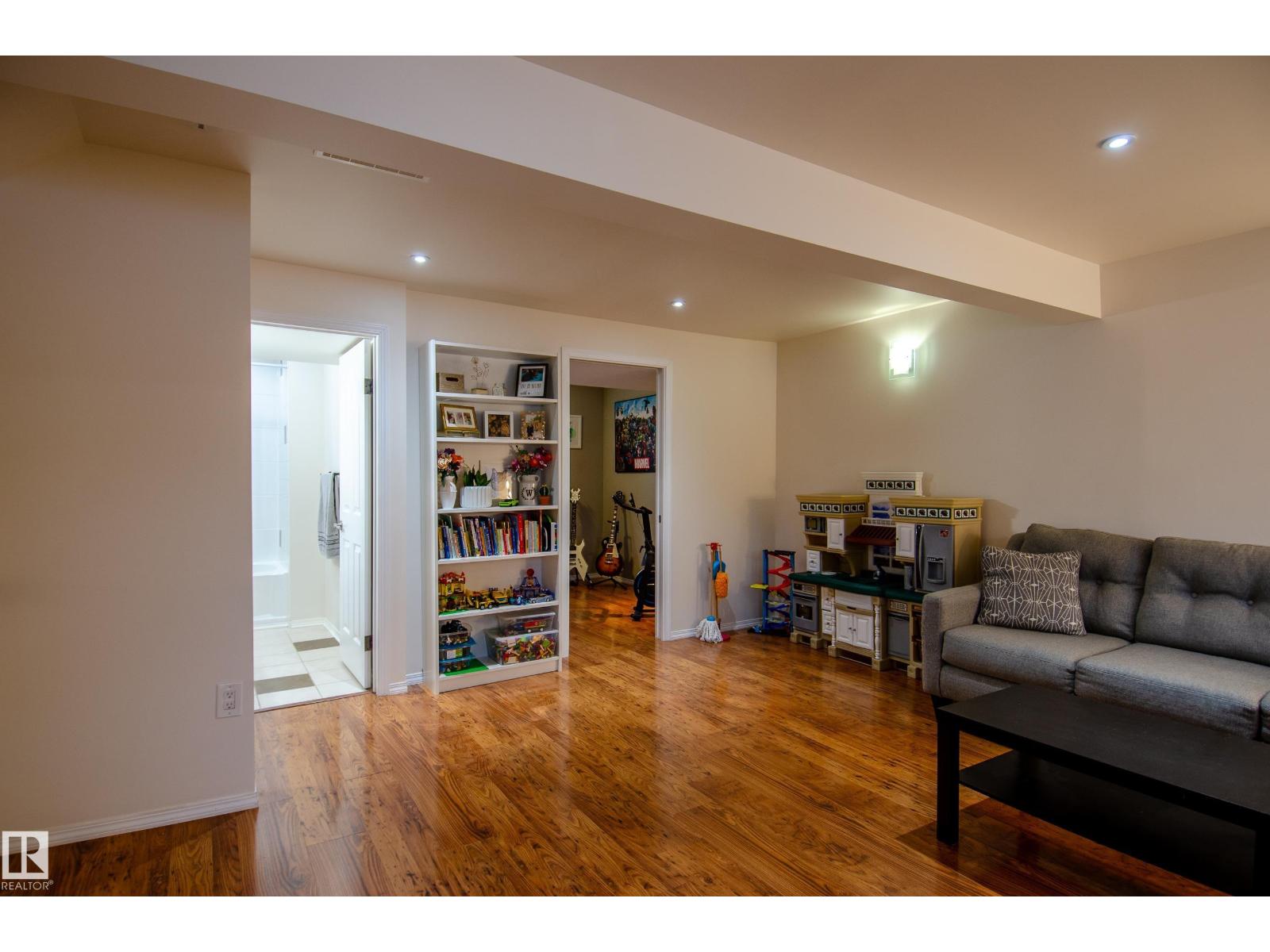 3516 13 Av Nw, Edmonton, Alberta  T6L 3B3 - Photo 27 - E4478299