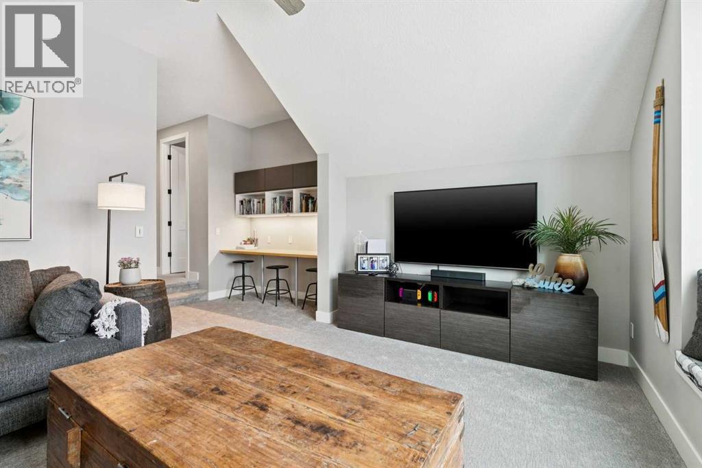 105 Masters Cape SE, Calgary, Alberta  T3M 2B2 - Photo 21 - A2294207