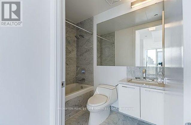 4702 - 42 Charles Street E, Toronto, Ontario  M4Y 0B7 - Photo 17 - C12903122