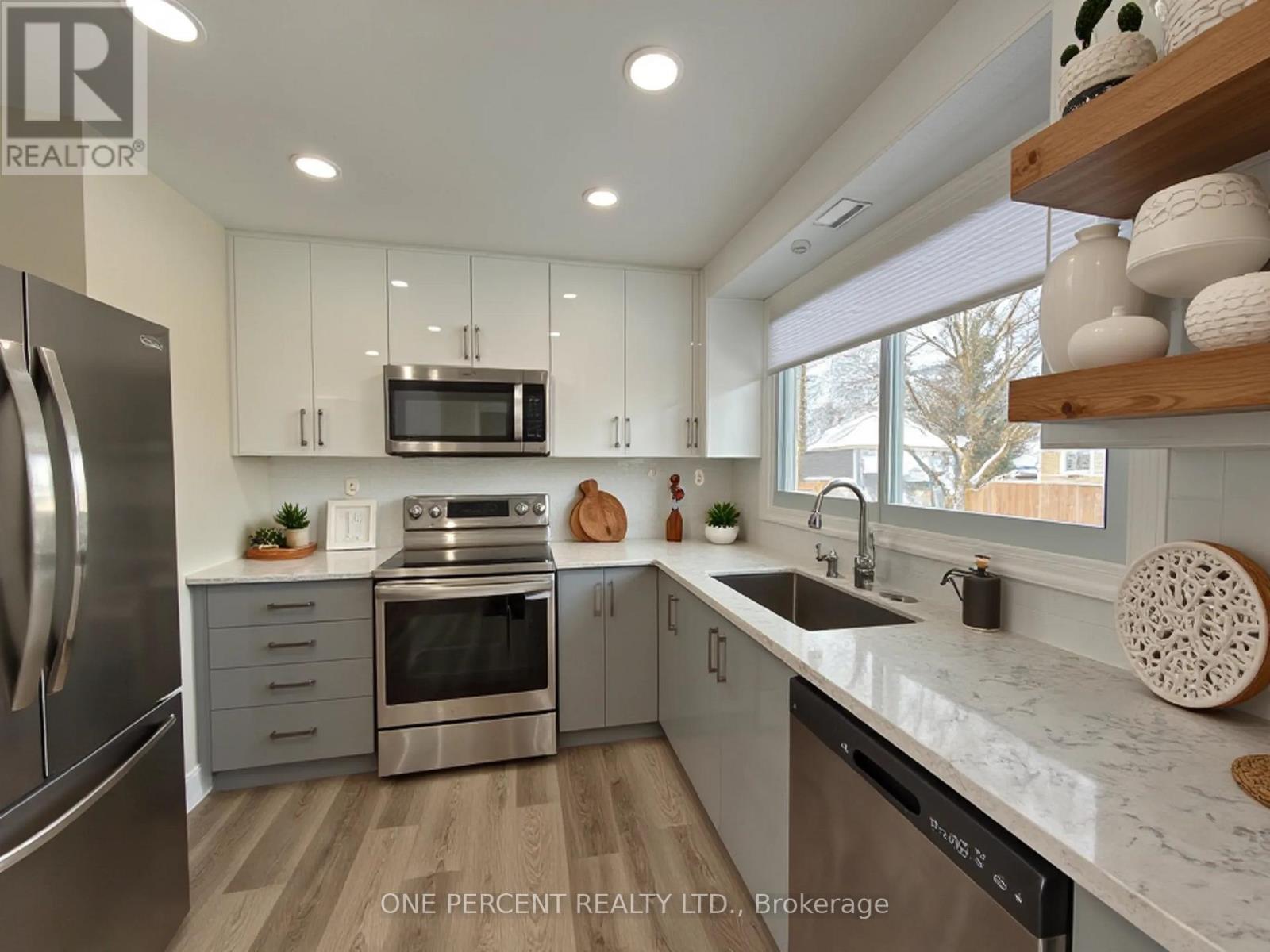 37 Coronation Boulevard, St. Catharines, Ontario  L2S 2V2 - Photo 8 - X12771024