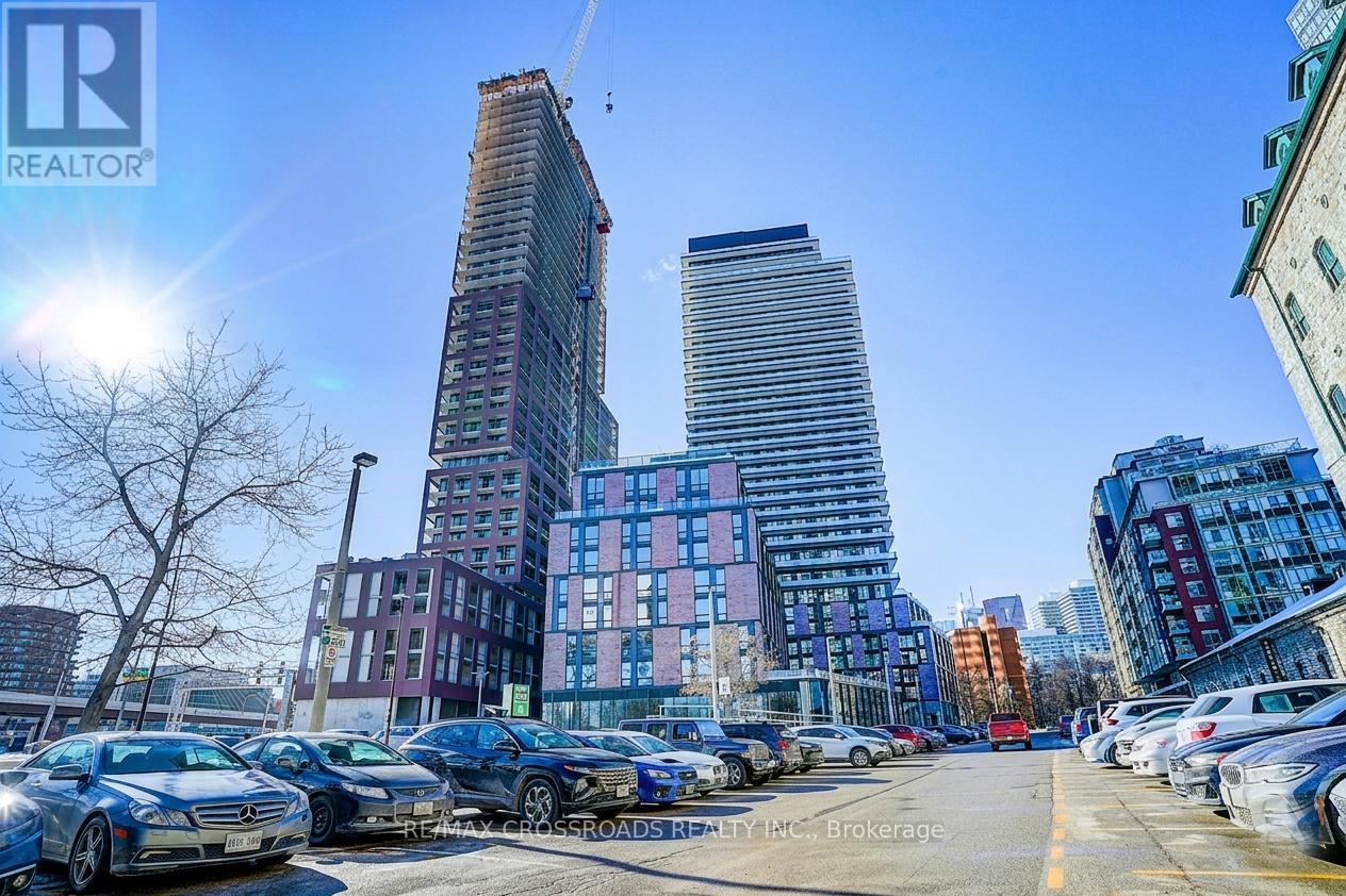 1912 - 35 Parliament Street, Toronto, Ontario  M5A 0Z5 - Photo 2 - C12902070