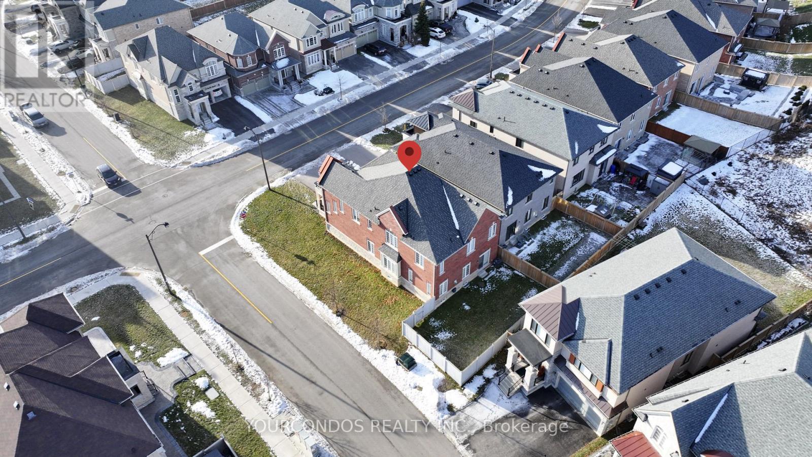 100 Beckett Avenue, East Gwillimbury, Ontario  L9N 0S7 - Photo 3 - N12861782