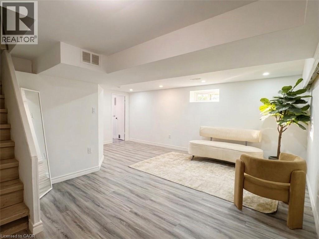 21 Forest Glen Court, Kitchener, Ontario  N2N 1E1 - Photo 27 - 40810015