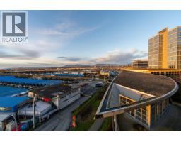 808 3333 CORVETTE WAY, Richmond, British Columbia