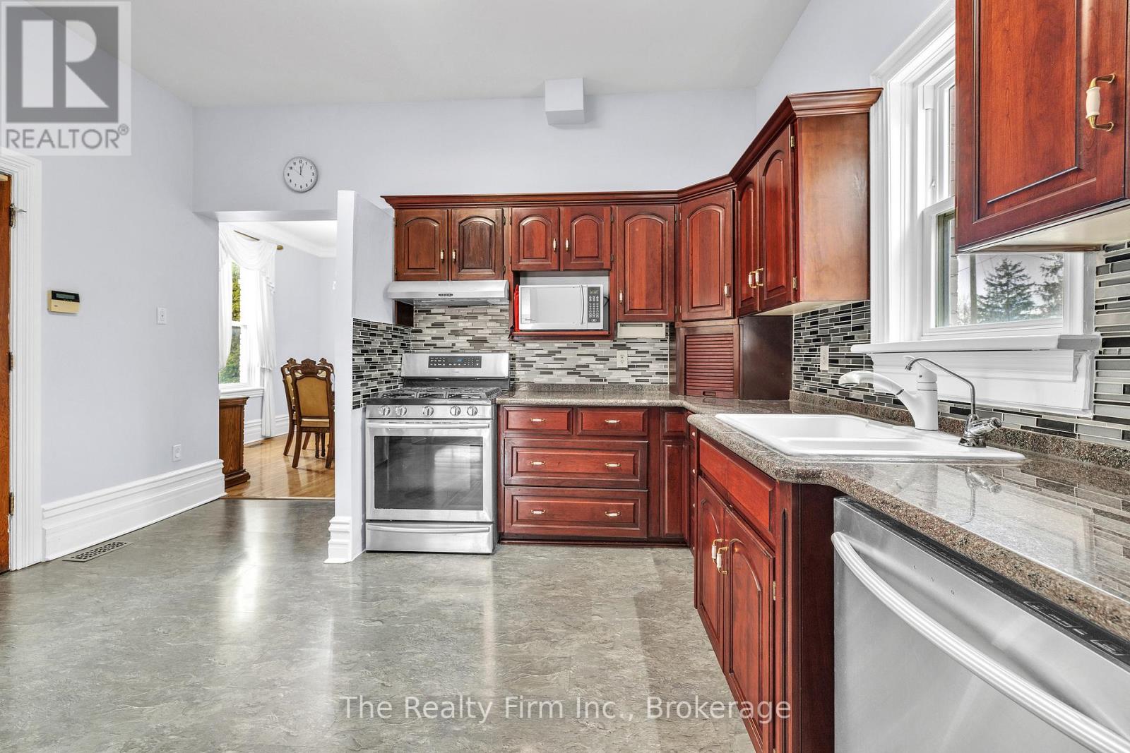 751 Rathbourne Avenue, Woodstock, Ontario  N4S 4L6 - Photo 14 - X12907730