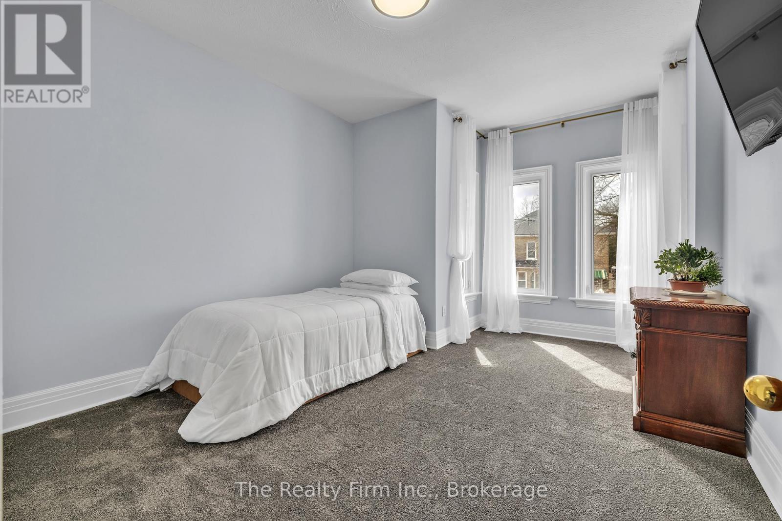 751 Rathbourne Avenue, Woodstock, Ontario  N4S 4L6 - Photo 25 - X12907730