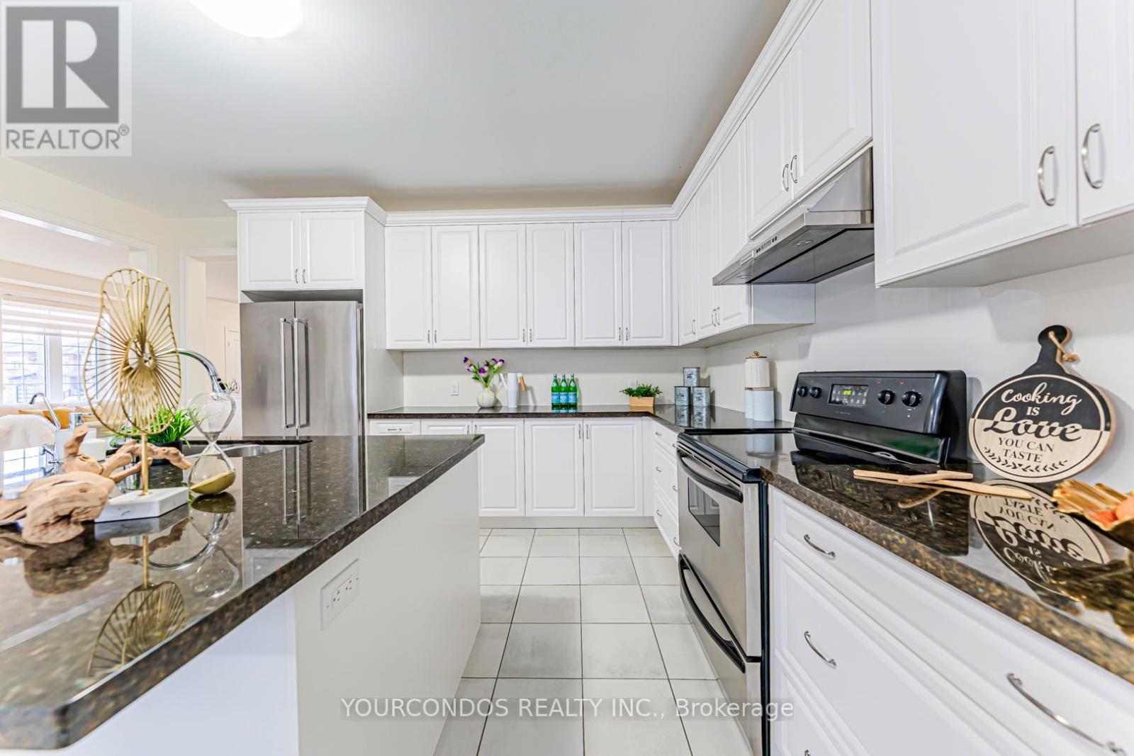 100 Beckett Avenue, East Gwillimbury, Ontario  L9N 0S7 - Photo 16 - N12861782