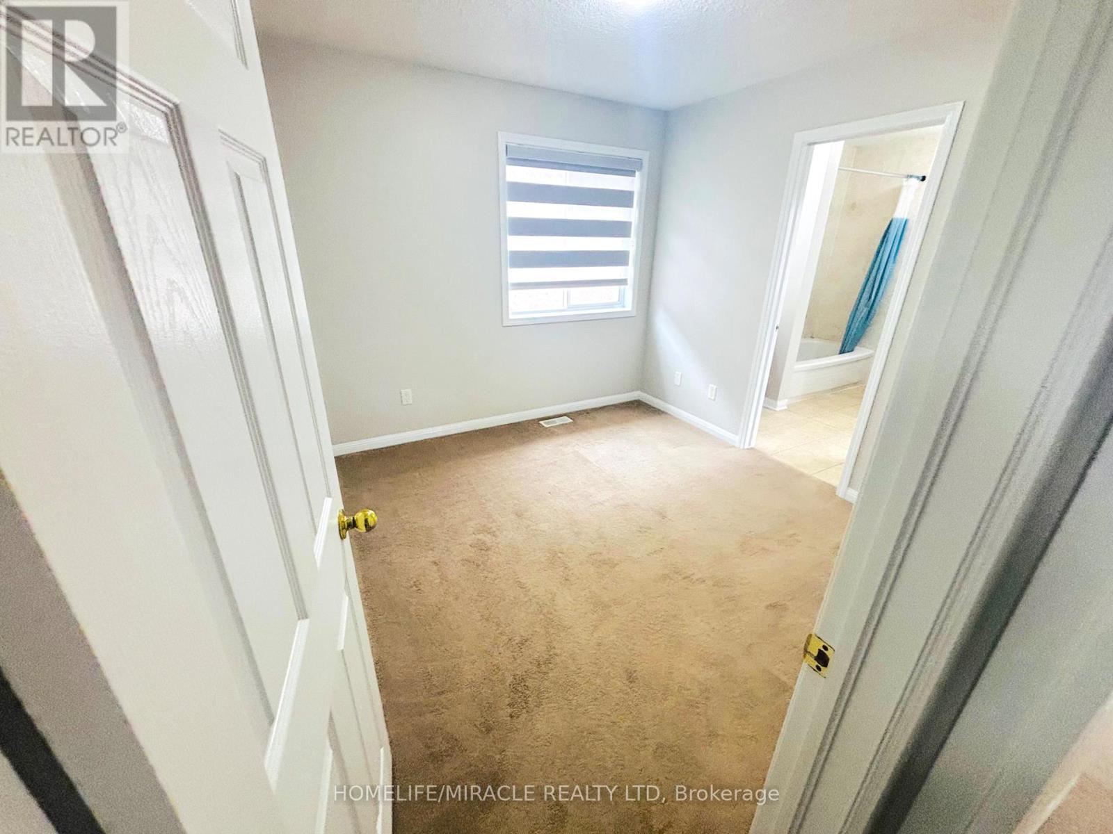 72 Coachlight Crescent, Brampton, Ontario  L6P 2Y8 - Photo 14 - W12725462