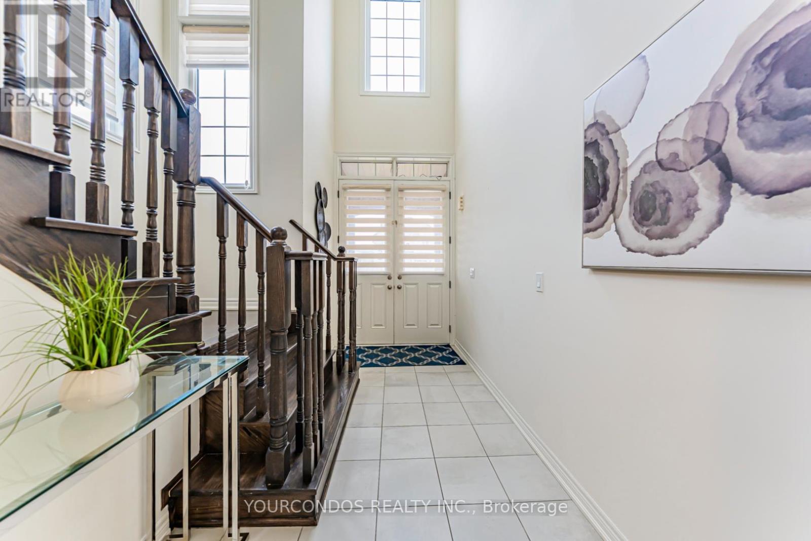 100 Beckett Avenue, East Gwillimbury, Ontario  L9N 0S7 - Photo 7 - N12861782