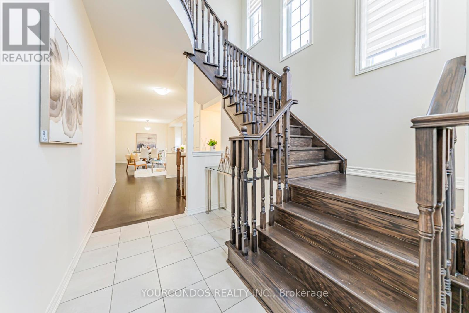 100 Beckett Avenue, East Gwillimbury, Ontario  L9N 0S7 - Photo 8 - N12861782